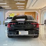 Volvo S90 2024 250 л.с. из Китая