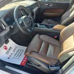 Volvo XC60 2022 250 л.с. — лот 57686407 из Китая