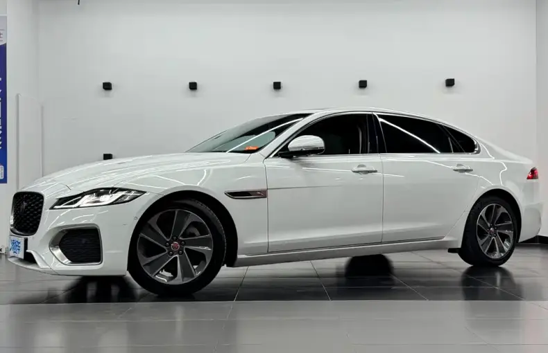 Jaguar XFL 2022 из Китая