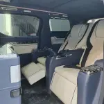 Toyota Alphard 2018 из Китая