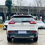 Jeep Cherokee 2018 155 л.с. из Китая