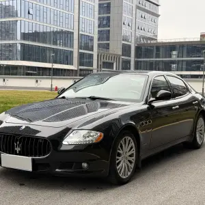 Maserati Quattroporte 2012 из Китая
