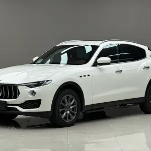 Maserati Levante 2020 350 л.с. из Китая