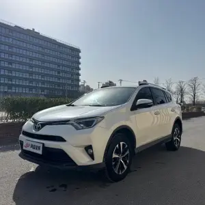 Toyota RAV4 2018 из Китая