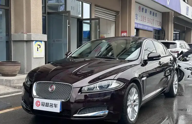 Jaguar XF 2014 из Китая