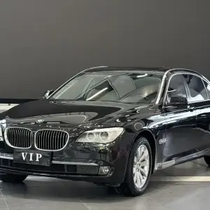 BMW 7 Series 2012 из Китая