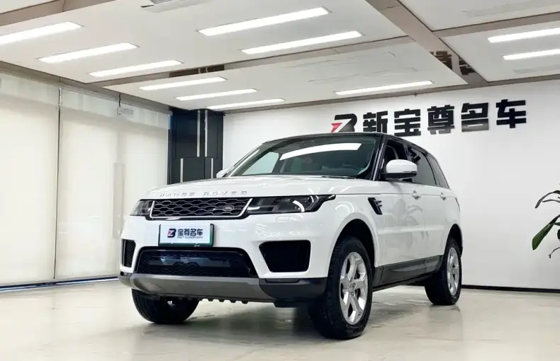 Land Rover Sport PHEV 2022 из Китая