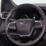 Toyota Sienna 2023 246 л.с. — лот 57754080 из Китая