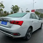 Zotye Zotye Z300 2015 из Китая