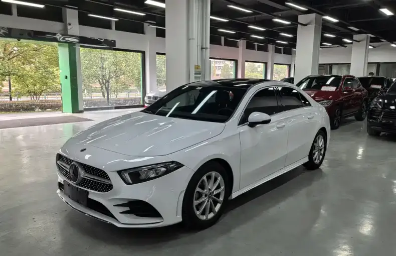 Mercedes-Benz A-Class 2021 из Китая