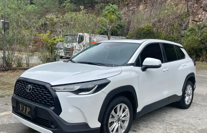Toyota Corolla Cross 2023 из Китая