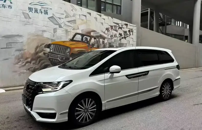Honda Elysion 2023 из Китая