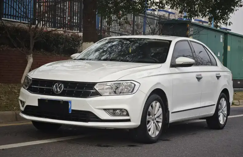 Volkswagen Bora 2017 из Китая