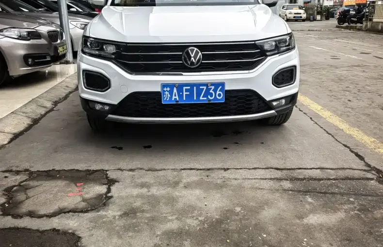 Volkswagen T-Roc 2023 из Китая