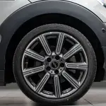 MINI Mini Clubman 2023 136 л.с. из Китая