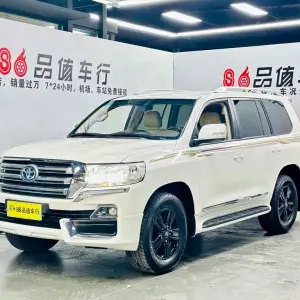 Toyota Land Cruiser 2020 из Китая