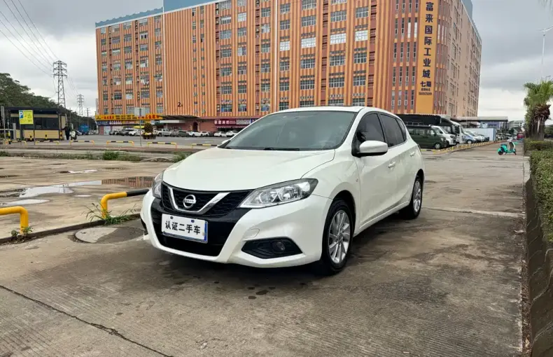 Nissan Tiida 2017 из Китая