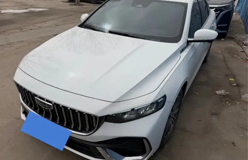 Geely Xingrui 2025 из Китая