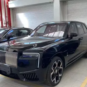 Rolls-Royce Cullinan из Китая