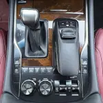 Lexus LX 2022 лот 57770418 из Китая