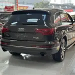 Audi Q7 2012 из Китая