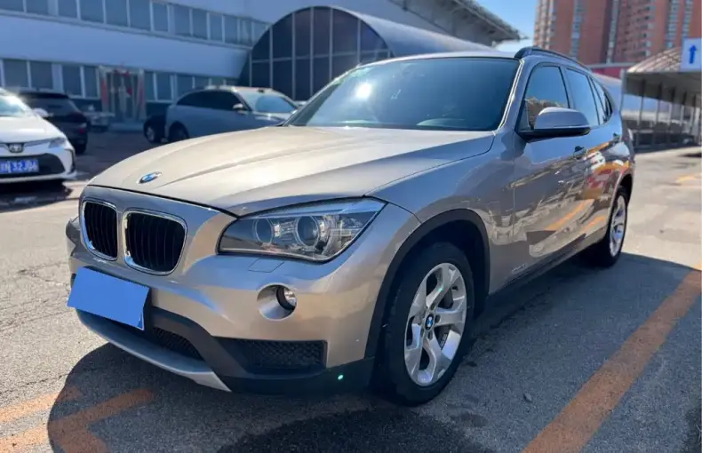 BMW X1 (Import) 2013 из Китая