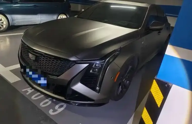 Cadillac CT5 2024 из Китая