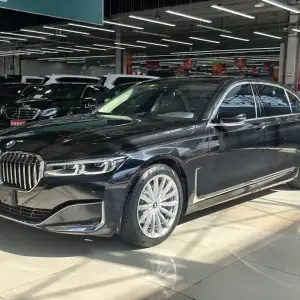 BMW 7 Series 2022 из Китая