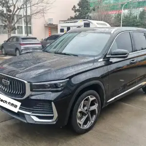 Geely Xingyue L 2025 218 л.с. из Китая