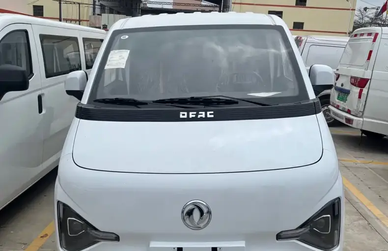 Dongfeng 睿立达V5 из Китая