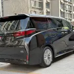 Toyota Alphard из Китая