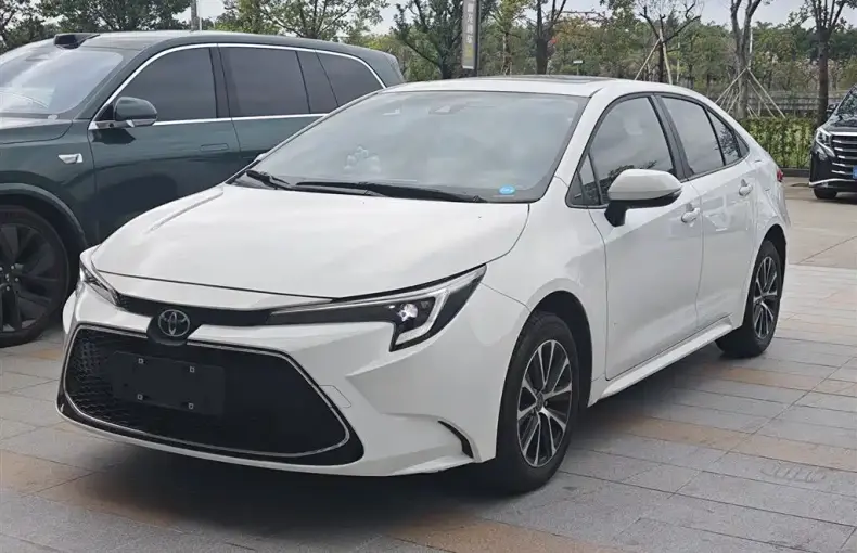 Toyota Levin 2025 из Китая