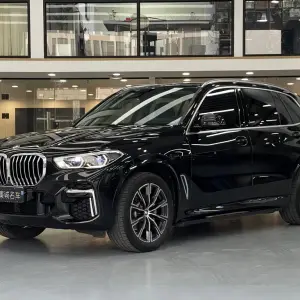 BMW X5 2023 из Китая