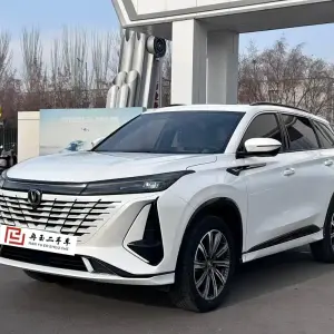 Changan 长安CS75PLUS 2024 188 л.с. 188 л.с. 188 л.с. 188 л.с. из Китая