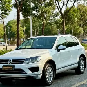 Volkswagen Touareg 2016 из Китая