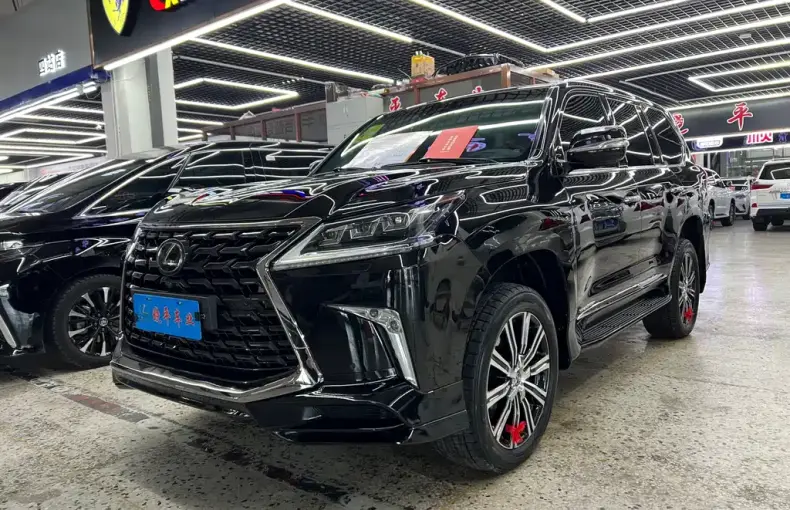Lexus LX 2020 из Китая
