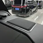 Land Rover Range Rover 2018 лот 57783040 из Китая