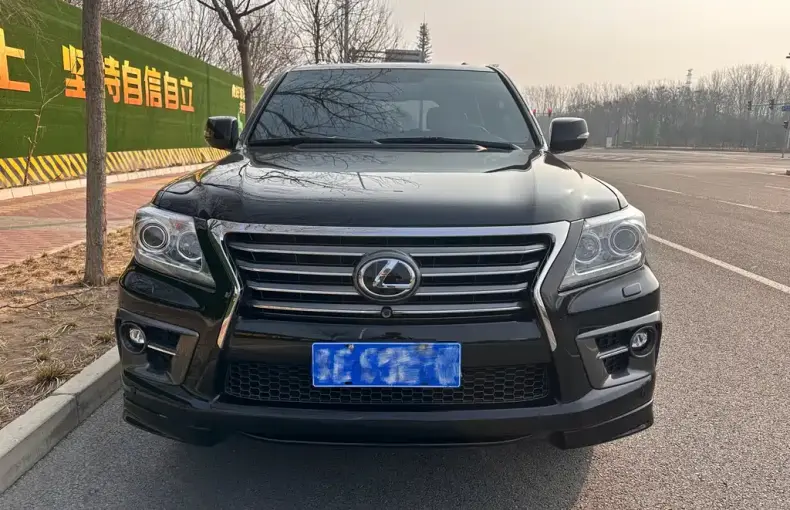 Lexus LX 2015 из Китая