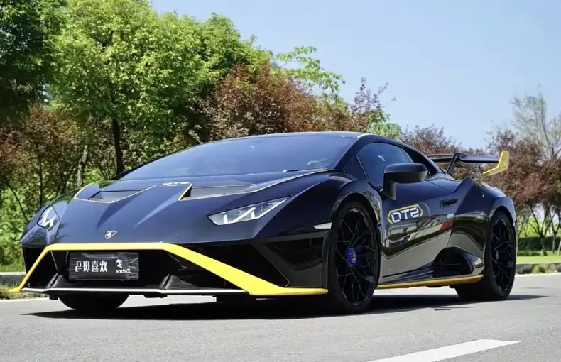 Lamborghini Huracán 2022 из Китая