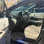 Toyota Sienna 2023 из Китая