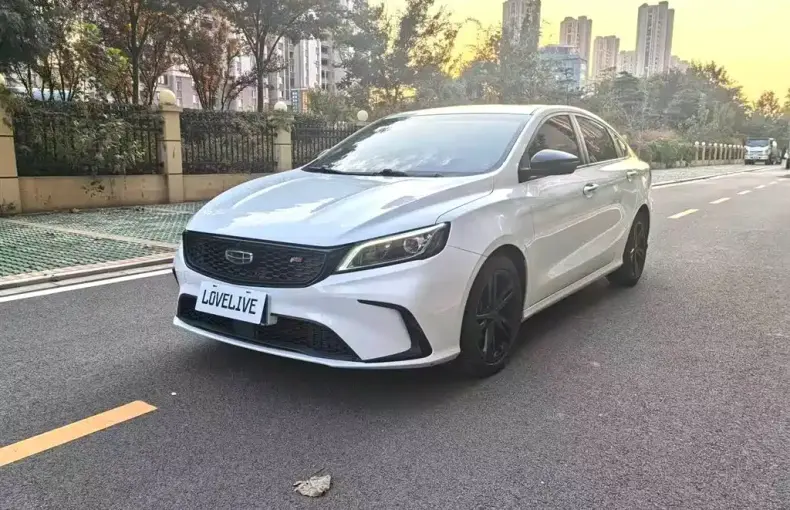 Geely Binrui 2022 из Китая