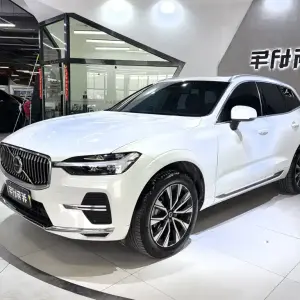 Volvo XC60 2023 250 л.с. 250 л.с. 250 л.с. из Китая