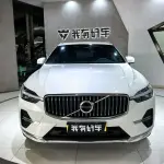 Volvo XC60 2023 250 л.с. 250 л.с. 250 л.с. из Китая