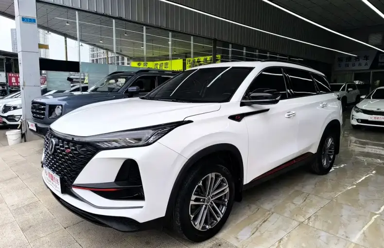 Changan 长安CS75PLUS 2021 из Китая