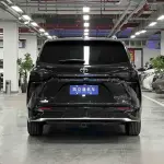 Toyota Granvia 2025 из Китая
