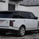Land Rover Range Rover 2020 400 л.с. из Китая
