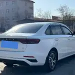 Geely Emgrand 2025 из Китая