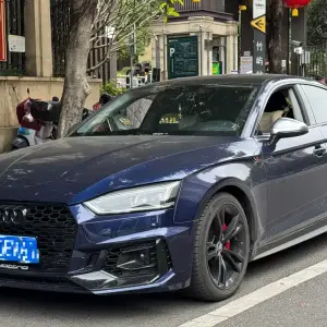 Audi A5 (Import) 2020 190 л.с. из Китая
