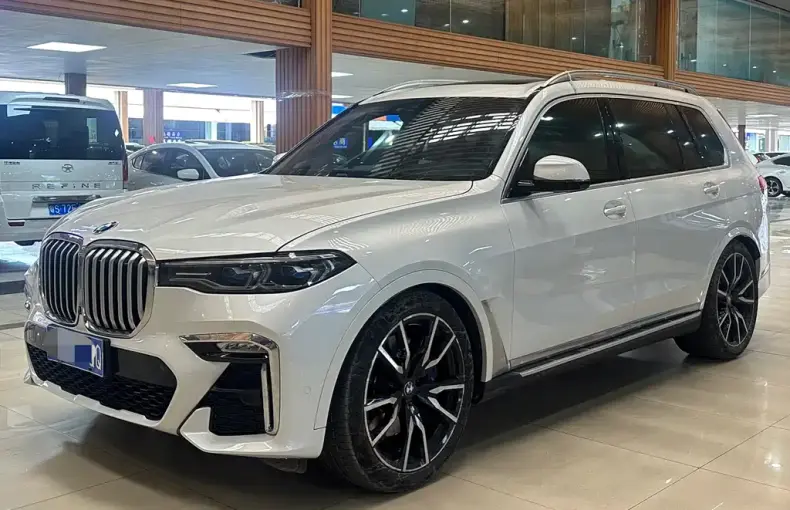 BMW X7 2020 из Китая