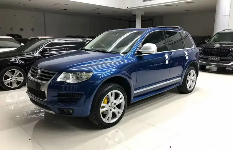 Volkswagen Touareg 2010 из Китая